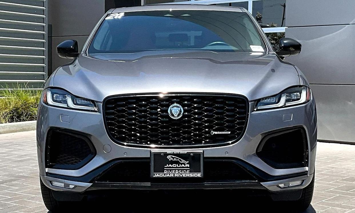 Jaguar F-PACE 2024