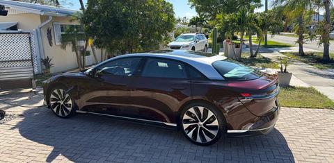 Lucid Air 2022
