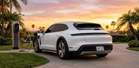 Porsche Taycan 2021