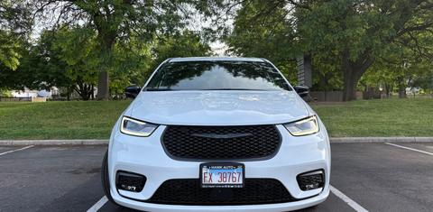 Chrysler Pacifica 2024