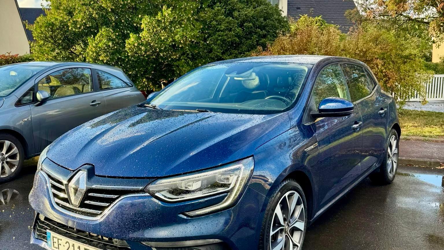 Renault MEGANE IV 2016 in Caen