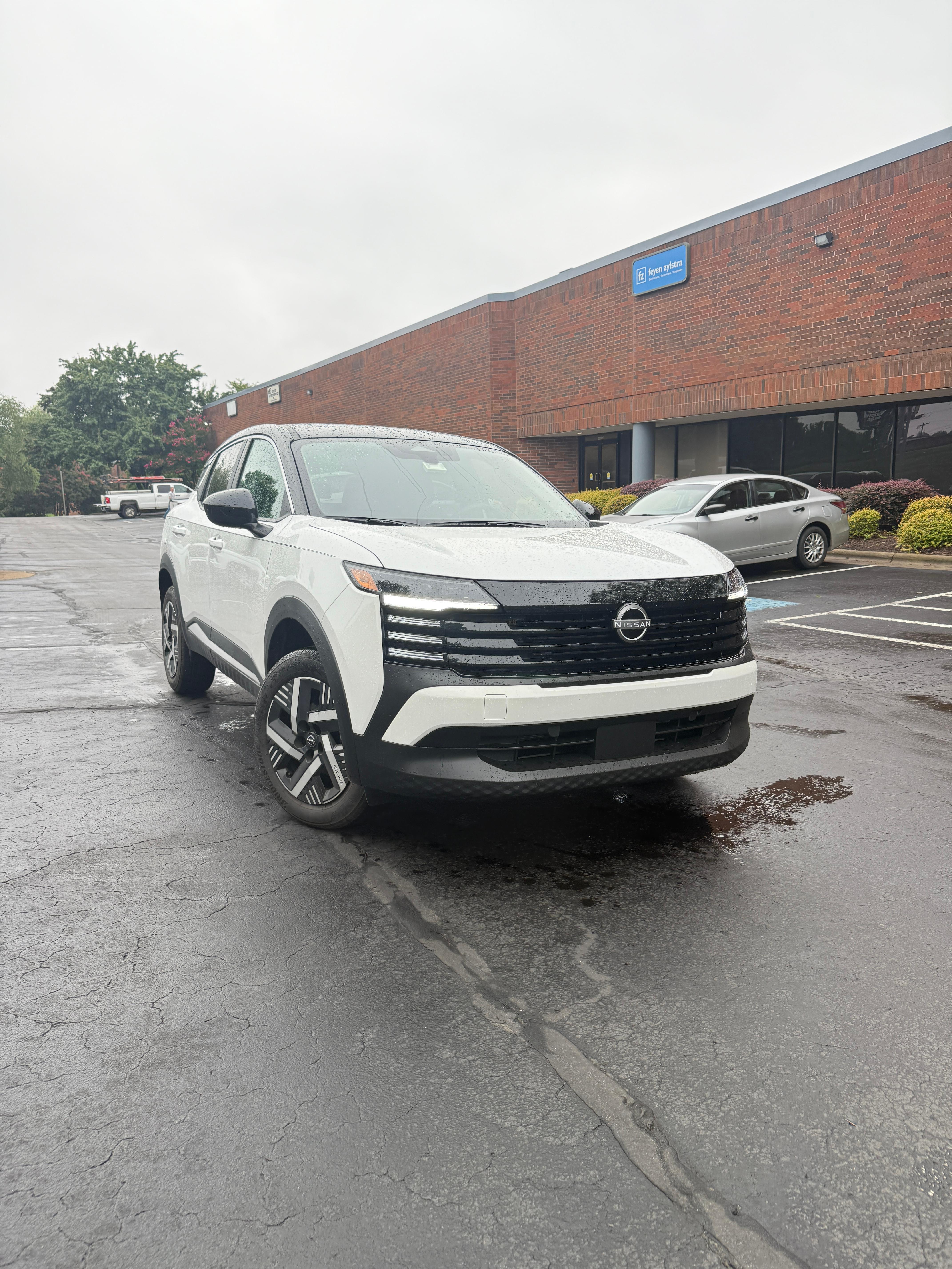 Nissan Kicks 2025 in Charlotte, NC