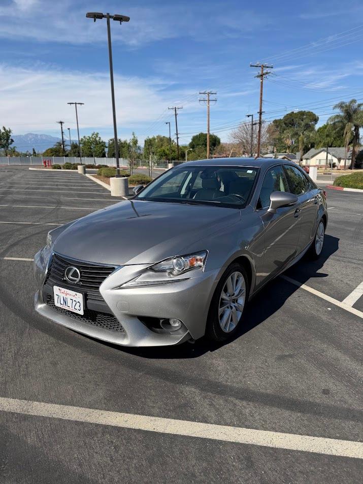 Lexus IS 2015 in Corona, CA