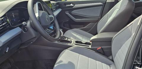 Volkswagen Jetta 2025