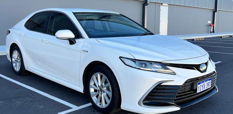 Toyota CAMRY 2021