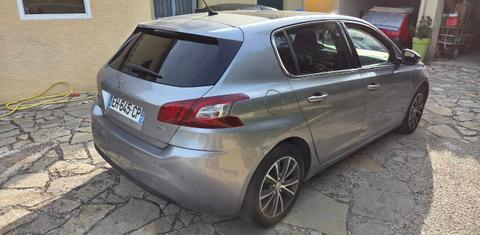 Peugeot 308 2016