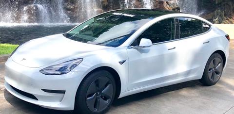 Tesla Model 3 2019