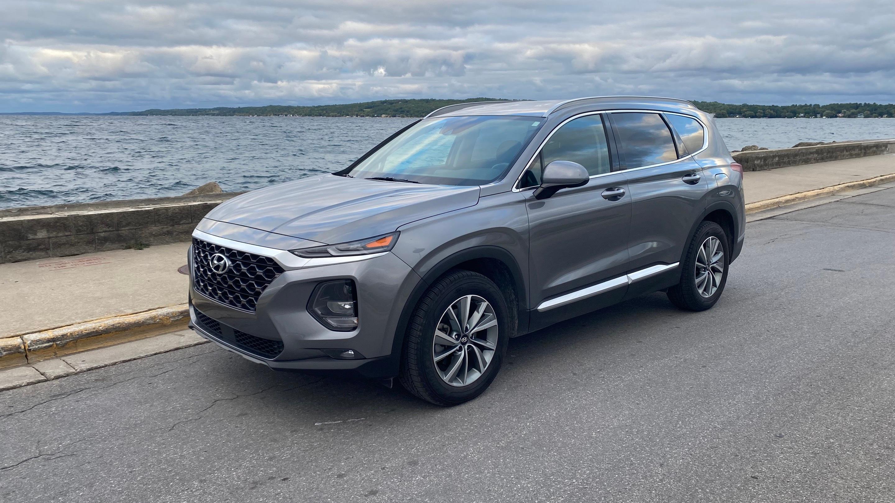 Hyundai Santa Fe 2019 in Traverse City, MI