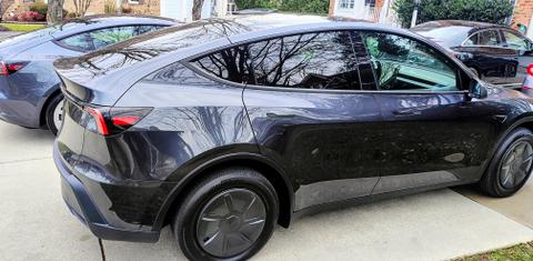 Tesla Model Y 2026