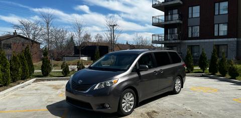 Toyota Sienna 2014