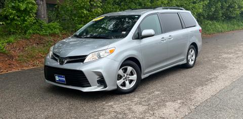 Toyota Sienna 2019