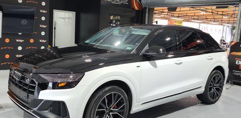 Audi Q8 2021