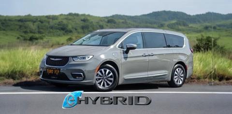 Chrysler Pacifica 2023