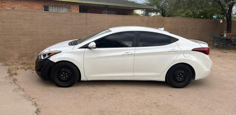 Hyundai Elantra 2016