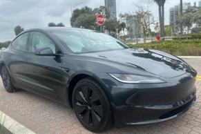 Tesla Model 3 2025 in Miami