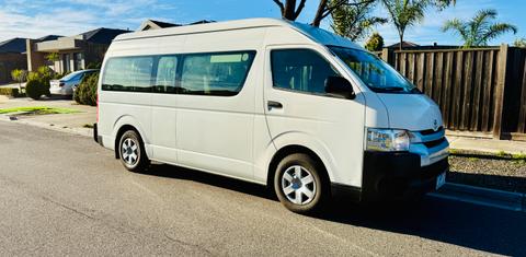 Toyota HIACE 2017