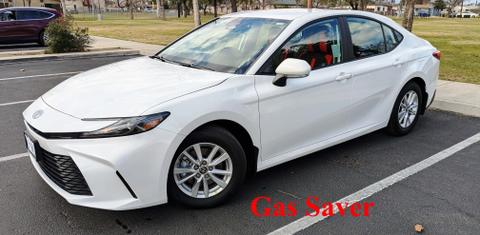 Toyota Camry Hybrid 2025