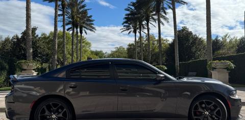Dodge Charger 2019