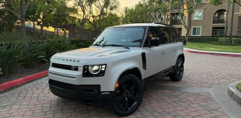 Land Rover Defender 2026