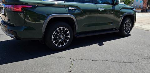 Toyota Sequoia 2023