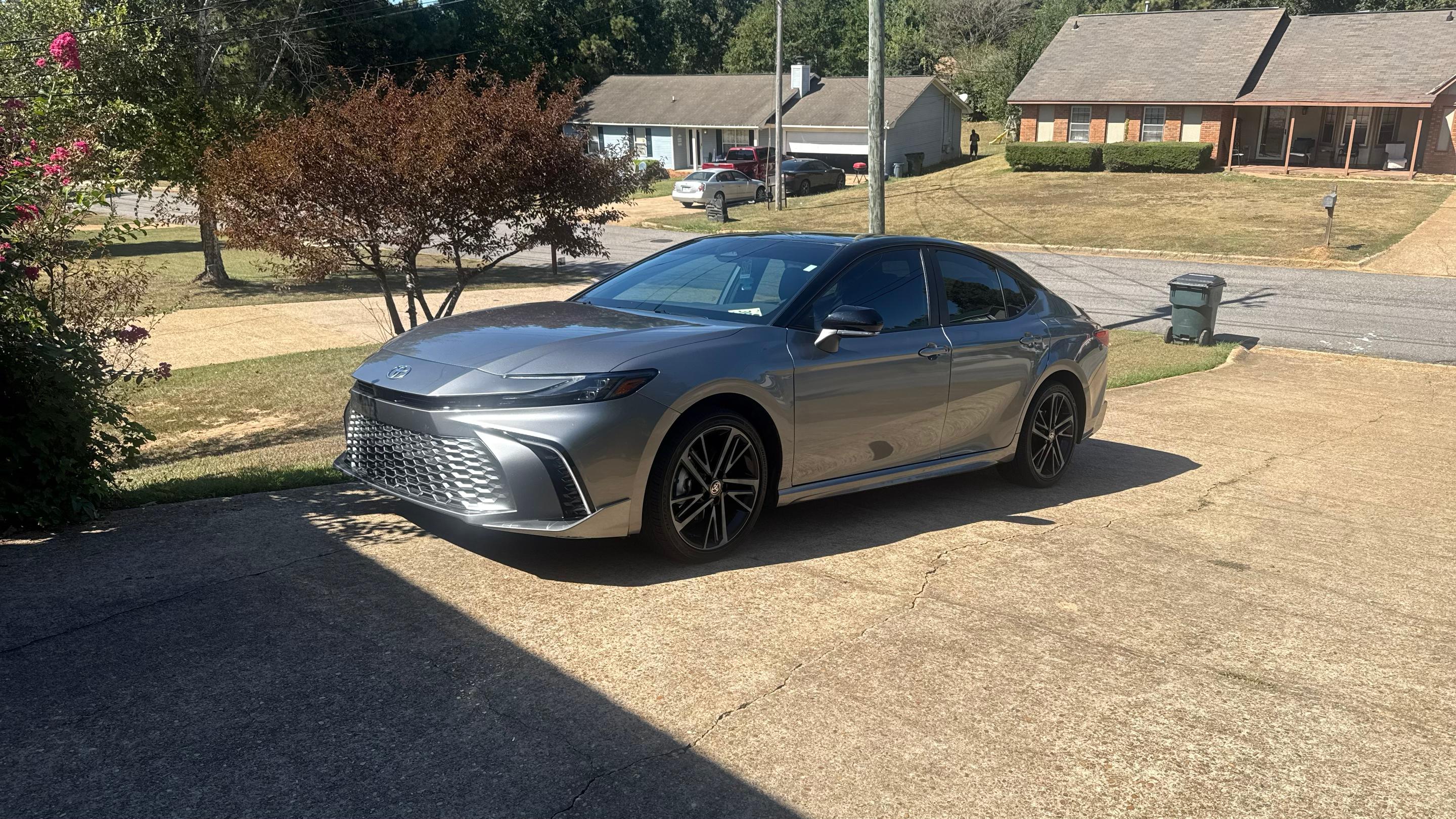 Toyota Camry Hybrid 2026 in Tuscaloosa, AL