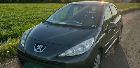 Peugeot 207+ 2014