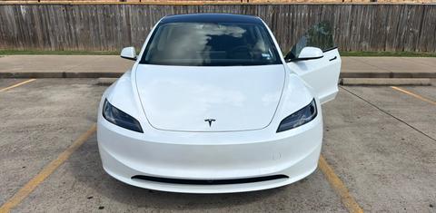 Tesla Model 3 2026