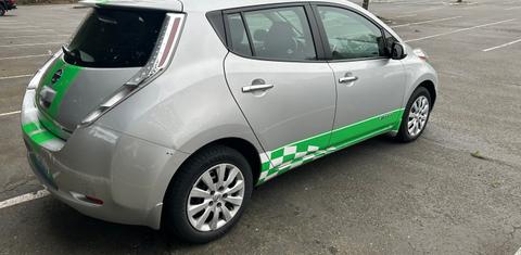 Nissan LEAF 2015