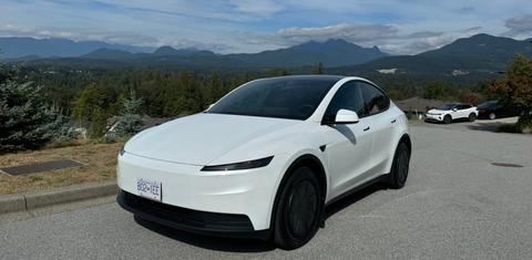 Tesla Model Y 2026