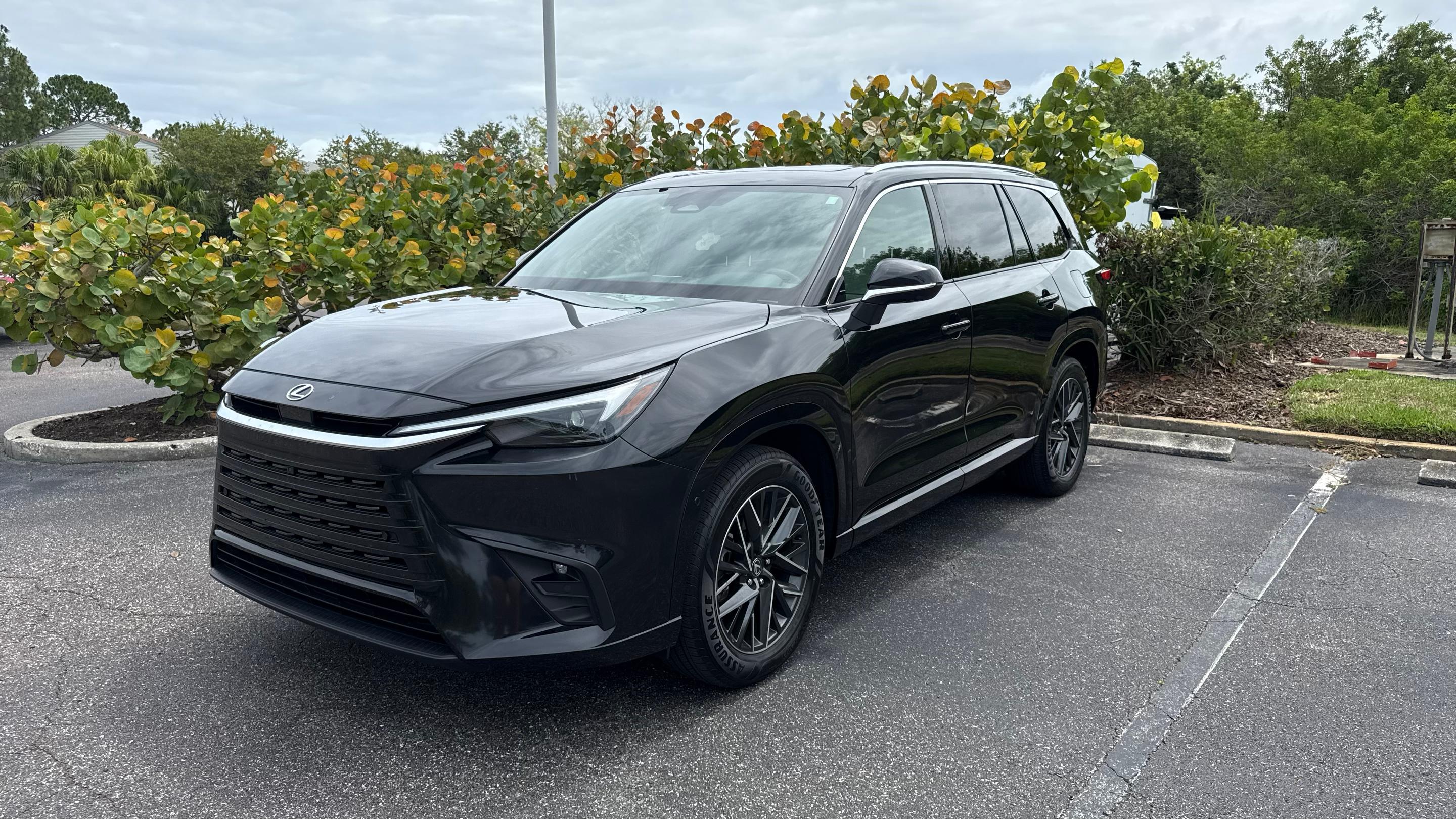 Lexus TX 2025 in Clearwater, FL