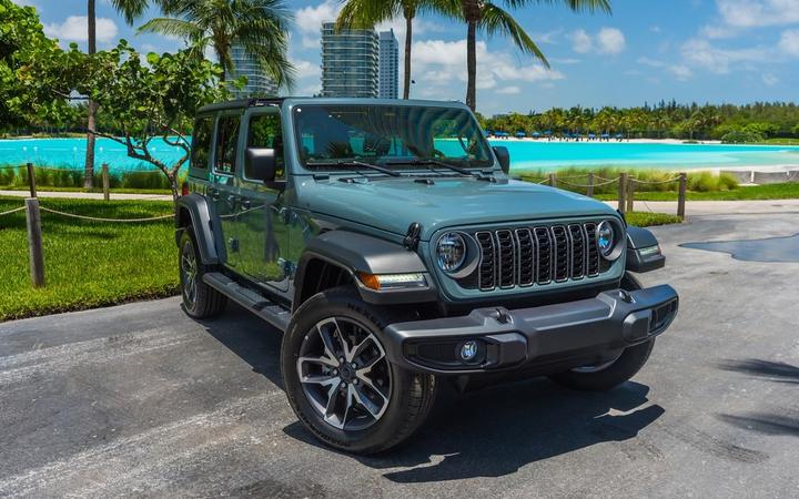 Jeep Wrangler 4xe 2025