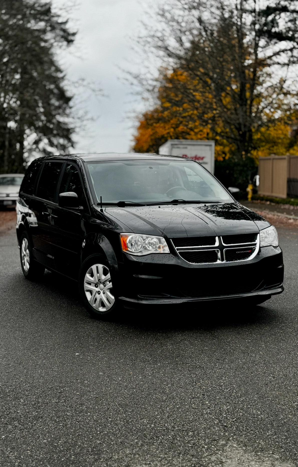 Dodge Grand Caravan 2016 in Renton, WA