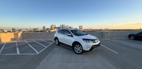 Toyota RAV4 2014