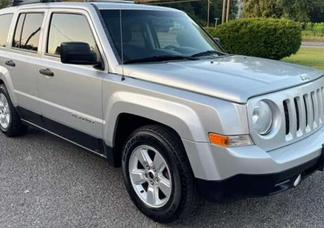 Jeep Patriot car