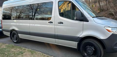 Mercedes-Benz Sprinter 2024