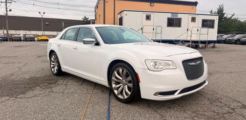 Chrysler 300 2019