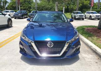 Nissan Altima car
