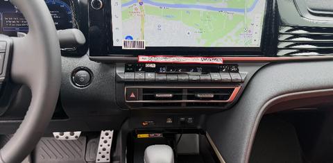 Toyota Camry Hybrid 2026