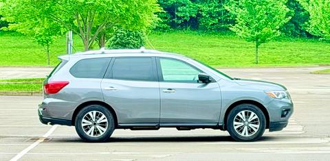 Nissan Pathfinder 2017