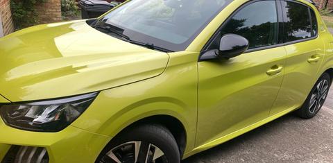 Peugeot 208 EV 2024