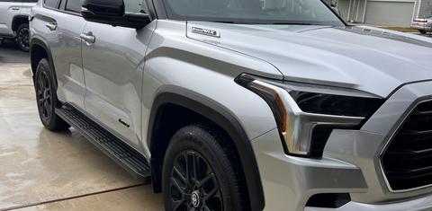 Toyota Sequoia 2026