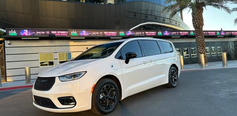 Chrysler Pacifica 2024