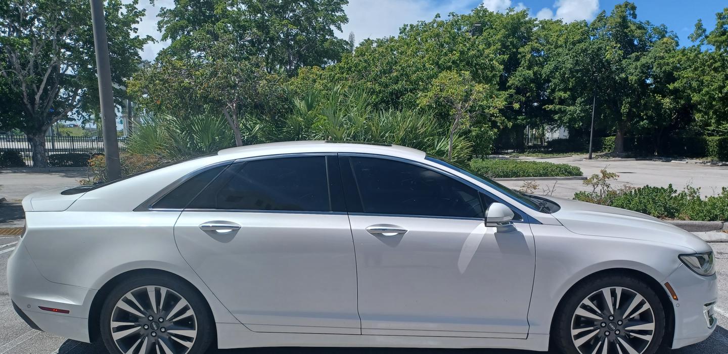 Lincoln MKZ 2017 rental in Miami, FL by Shakeyra H. Turo