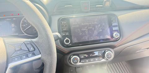 Nissan Versa 2024