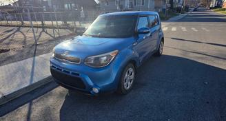 Kia Soul 2015 — Options de location de voitures à Québec, QC