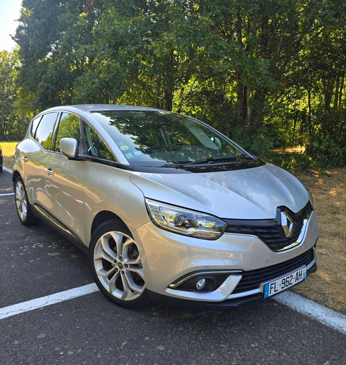 Renault SCENIC IV 2019 à Sartrouville