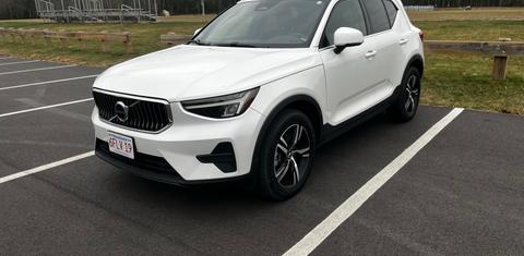 Volvo XC40 2024