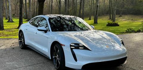 Porsche Taycan 2023