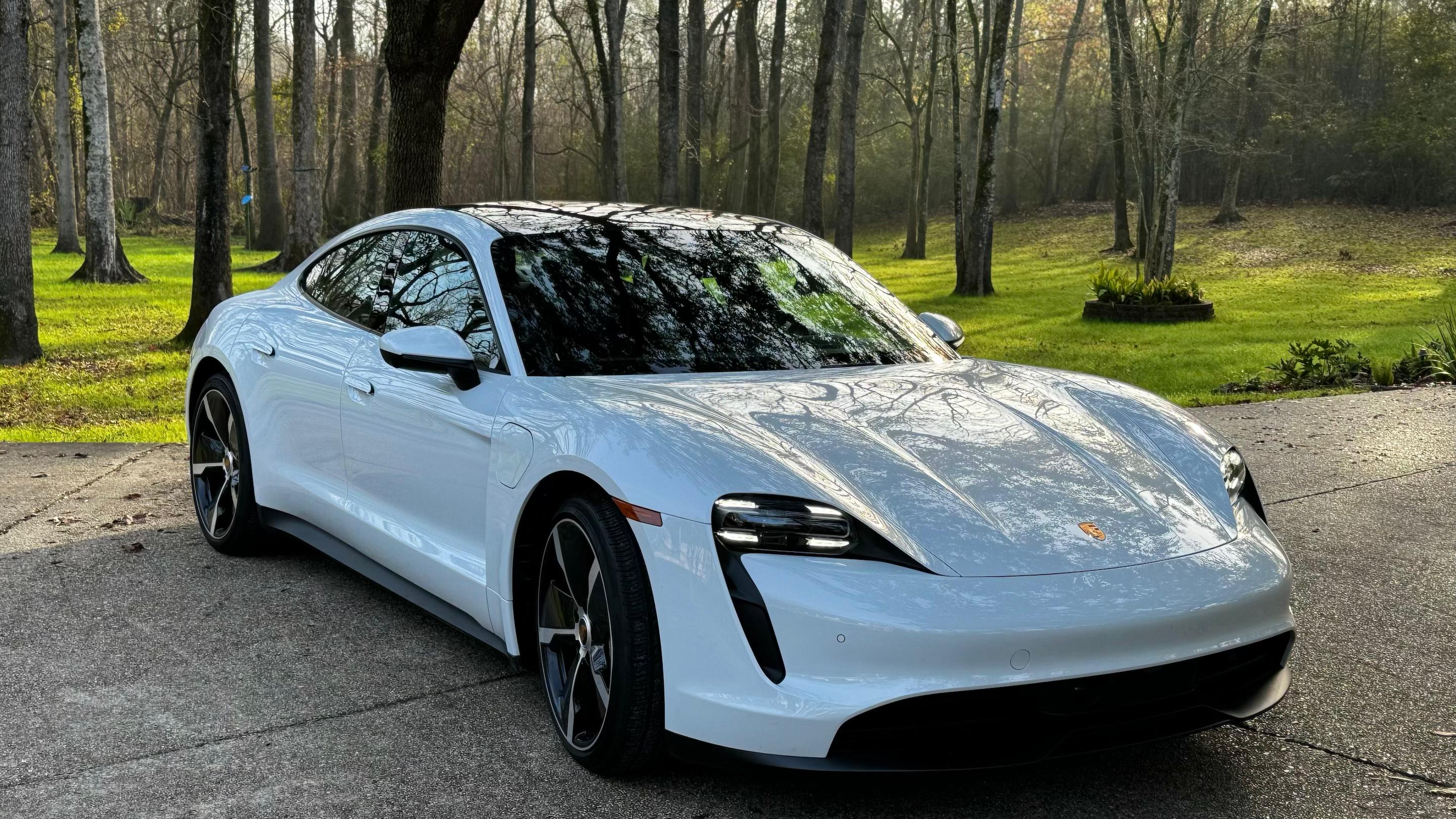 Porsche Taycan 2023 in Prairieville, LA