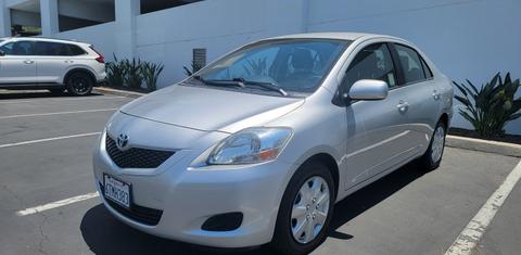 Toyota Yaris 2012